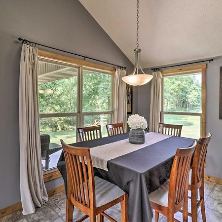 Mountain Home Cottage With Deck On White River! Gassville Exteriér fotografie