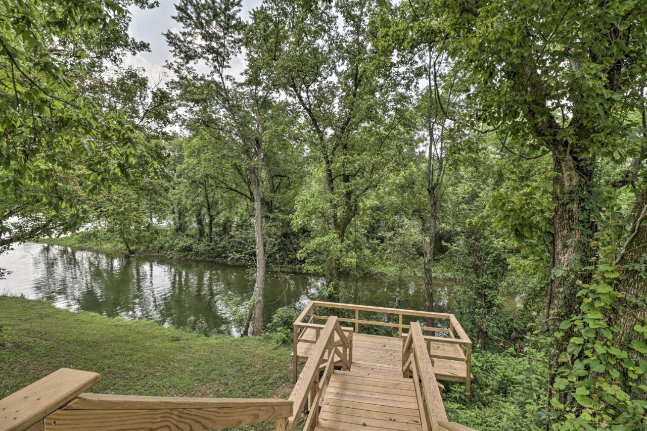 Mountain Home Cottage With Deck On White River! Gassville Exteriér fotografie
