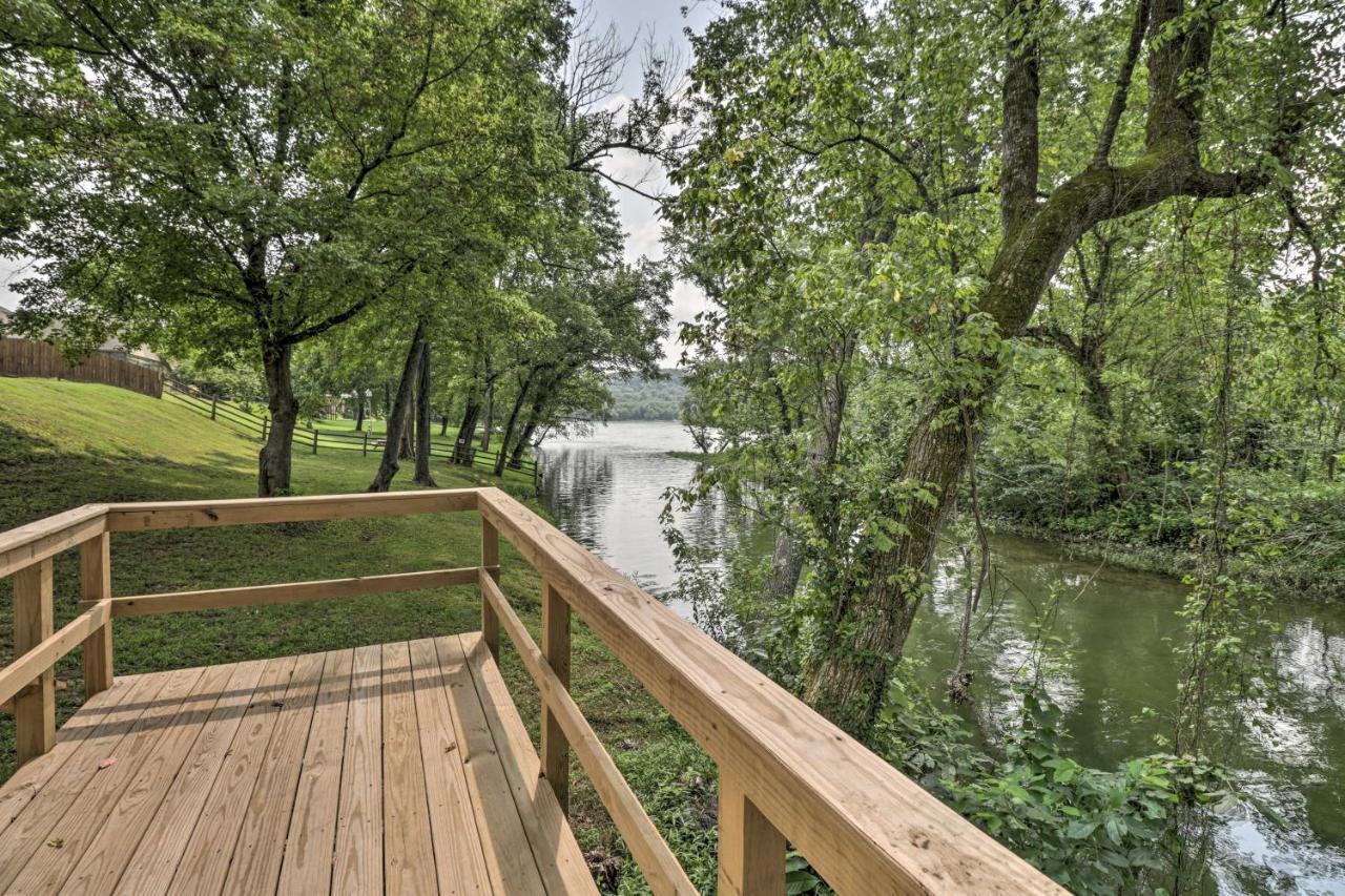 Mountain Home Cottage With Deck On White River! Gassville Exteriér fotografie