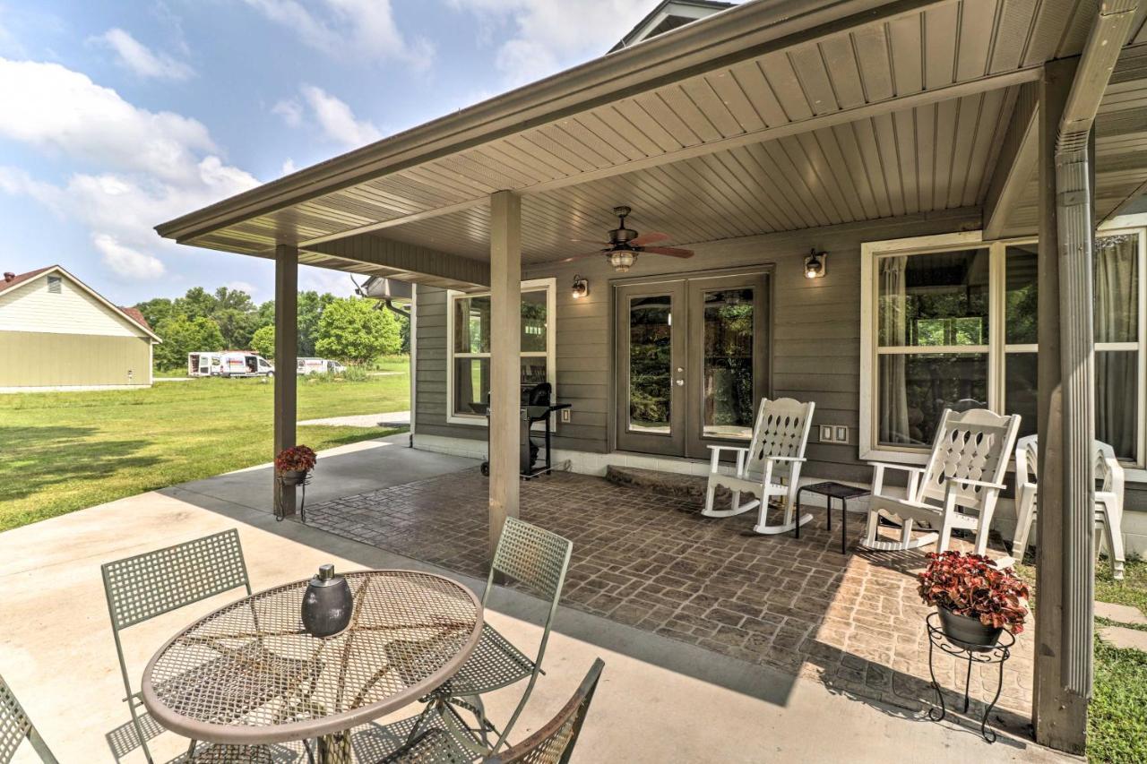 Mountain Home Cottage With Deck On White River! Gassville Exteriér fotografie